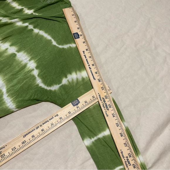 Sweet Romeo Green & White Long Sleeve Tie Dye Tee with Thumb Holes - Picture 4 of 8